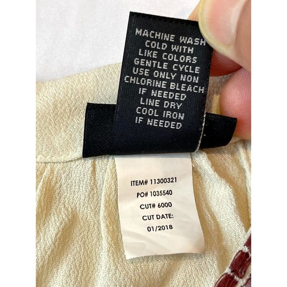 Torrid Women’s Crepe Tank Top Beaded Halter Neck Back Kay Hole Ivory Size 0 - Picture 6 of 7